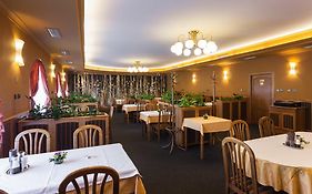 Hotel u Crlíků